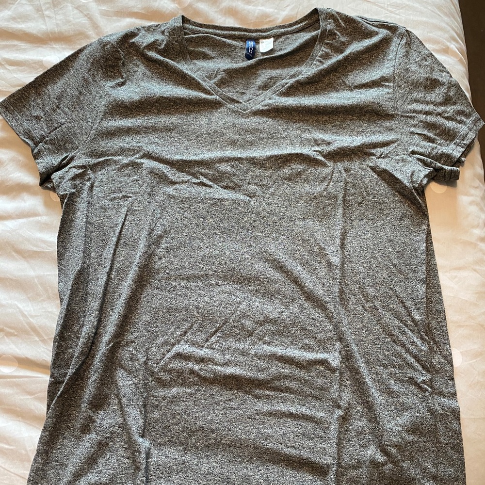 H&M V-Neck T-Shirt